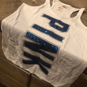 NWT 18 vS Pink USA Pink Racer Back tank Sm